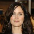 Casting en séries : Carrie-Anne Moss, William Baldwin, Lucy Liu, Jessalyn Gilsig, Mädchen Amick...