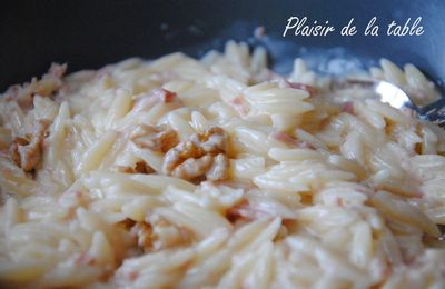 Pâtes au fromage et noix