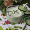 Smoothie au concombre et oignon nouveau