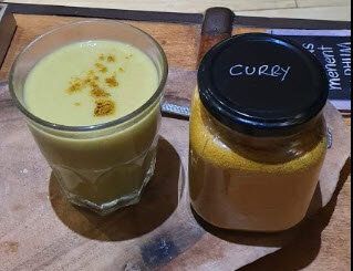 Soupe poireaux curry lait de coco