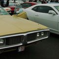 7th Annual All Mustang Meeting - Villeneuve d'Ascq 2015. Parking Visiteurs, deux belles Mopars early-seventies.