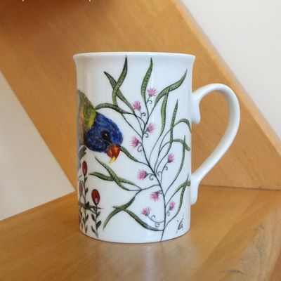 Perroquet peint à la main