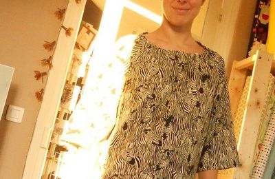 Blouse à coulisse zébrée