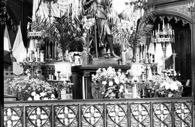 Prime pour la capture de Roland Garros - Jeanne d'Arc et les curés.