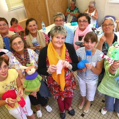 Le Tricot Solidaire sur France 5 ce jeudi 25 septembre à 11h45 et au cinéma dans le film "le beau monde"