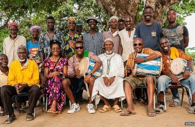 Des afrocubains retrouvent leurs origines en Sierra Léone grâce à des chansons traditionnelles