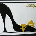 Un escarpin noir ... un noeud jaune ... des diamants ... une carte pour le plaisir de faire plaisir !