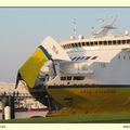 Le ferry Côte d'Albâtre accoste au Havre