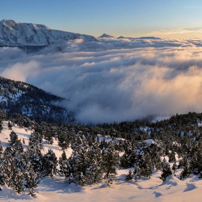 Soir sur mer de nuages