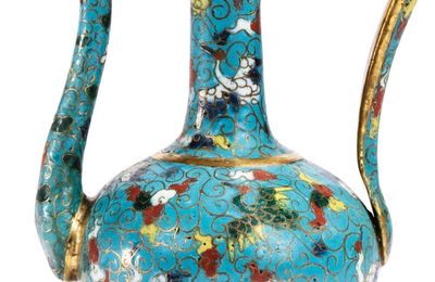 Verseuse en bronze doré et émaux cloisonnés, Dynastie Ming, XVIe siècle