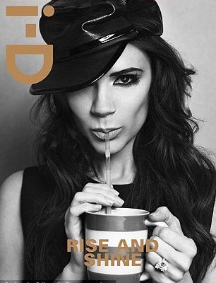 Magnifique Victoria Beckham en Une de i-D