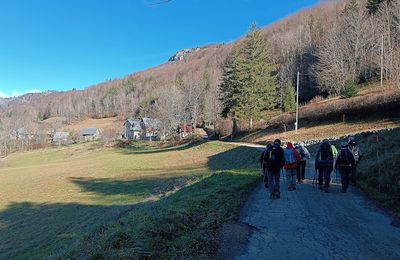 Au pied du Granier, petite balade dans les hameaux de la haute vallée des Entremonts.
