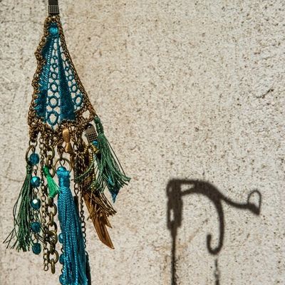 Boucle d'oreille immense...