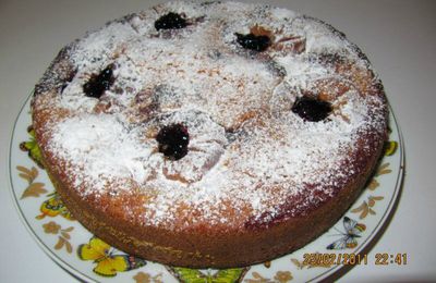 GÂTEAU AUX POMMES "LES YEUX"