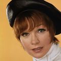 SHIRLEY MacLAINE, LE TOURNANT DE LA VIE 