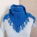 #Crochet : Broomstick Lace Triangle Shawl de crystalized-designs.com