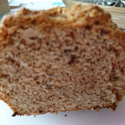 Gâteau aux noisettes effilées