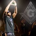 BIENVENUE DANS LE NOUVEAU MONDE DES ILLUMINATI: MEDIUM PAPA DASSARI PAUL