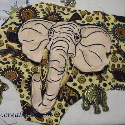 Cabas en jean brodé l'éléphant