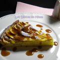 Tarte aux pommes régressive et sa sauce au caramel beurre salé