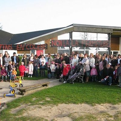 MANIFESTATION VENDREDI 8 AVRIL 2011