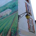 Maison peinte à Beaune en Côte-d'Or.