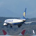 Aéroport Tarbes-Lourdes-Pyrénées: Ryanair: Boeing 737-8AS: EI-DPF: MSN 33606/21583.