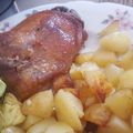 CUISSES DE CANARD CONFITES-POMMES DE TERRE AU FOUR