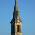 Le clocher de l'Eglise de St-Alban de Varèze.