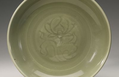 A ‘Longquan’ celadon carved dish, Ming Dynasty
