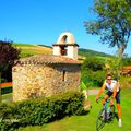 A vélo: la montée à la CHAPELLE de NUZIERE et à la VIEILLE CHAPELLE,par le COL de GRENOUZE(Massif du Pilat/Loire/Rhône)