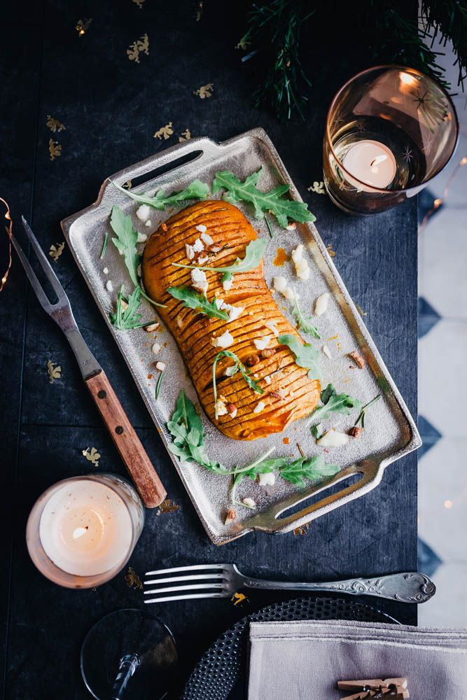 courge butternut rotie, au four, façon hasselback, miel, noel, feta, romarin, noisettes, facile, automne