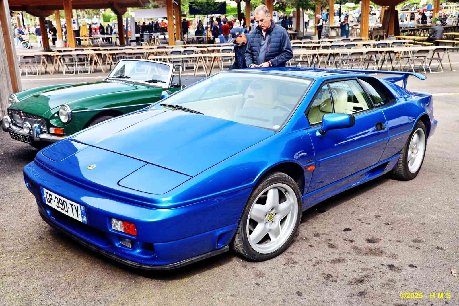 Lotus Esprit Turbo SE_07 - 1990 [UK] HL_GF