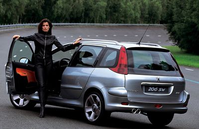 Quand Emma PEEL inspirait PEUGEOT