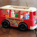 1 minibus Fisher price