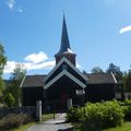 Sur la route des églises en bois debout