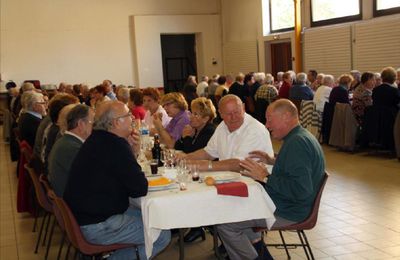 LA PAELLA DU CLUB DE LA GAIETE OCTOBRE 2011