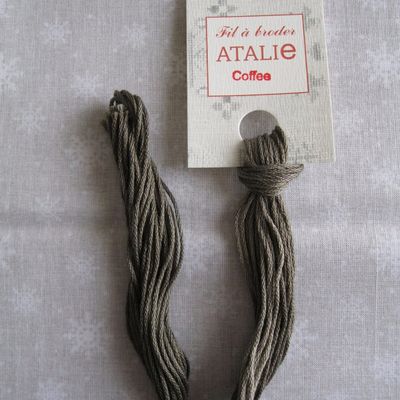 Les beaux fils à broder d'Atalie ...