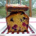 Cake au levain liquide, miel et fruits rouges 