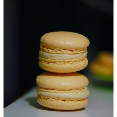 Macarons au caramel beurre salé 