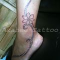 Tatouage pied et jambe 