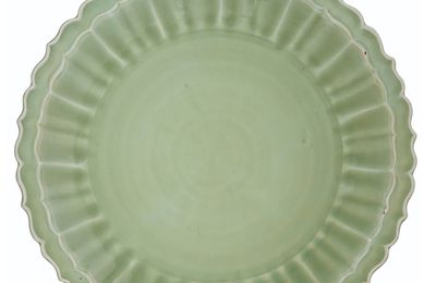 A large Longquan celadon barbed dish, Ming dynasty, 14th-15th century