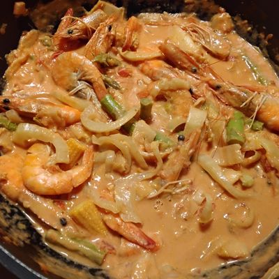 Cocotte de gambas aux légumes 
