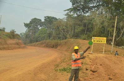 Route Mengong-Sangmélima. Les travaux ont effectivement commencé, après leur reprise en décembre