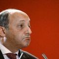 Laurent Fabius est-il un imbécile? 