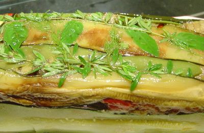 Pressé de légumes au pesto et ail confit