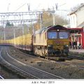 Class 66071 et son train de bois