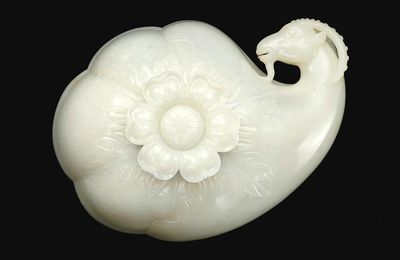 An exceptional Imperial Mughal-style white jade 'ram's' cup, Qing dynasty, Qianlong period