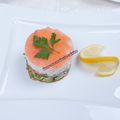 Mille-Feuille au saumon fumé, crabe et avocat