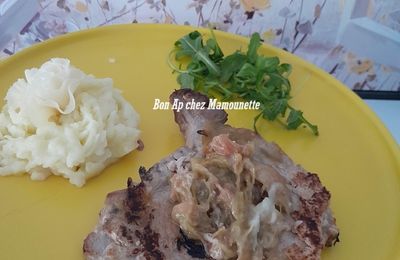 Porc à la rhubarbe et son écrasé de PDT et sa tête de moine